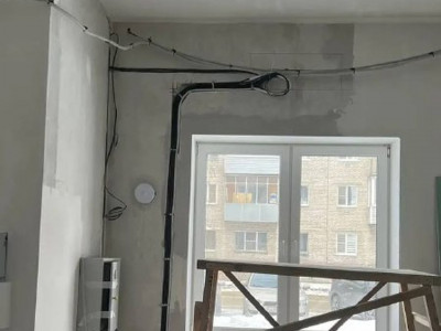 Закладка трассы под сплит-систему в офисе в центре Барнаула — объект на улице Гоголя, 52